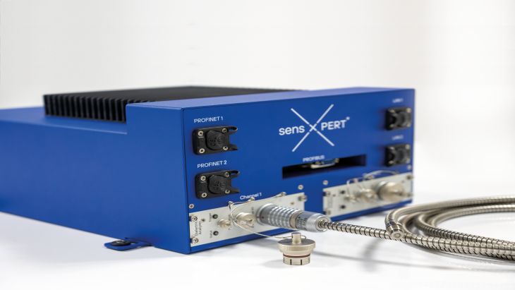 sensXPERT Edge Device and Material Characterization Sensor